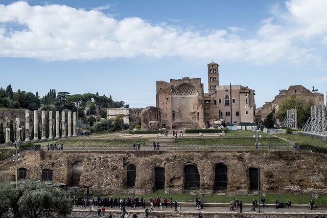 Best of Colosseum Experience: Exclusive Tour in 40 Languages - What to Bring (So You Don’t Hate the Day)