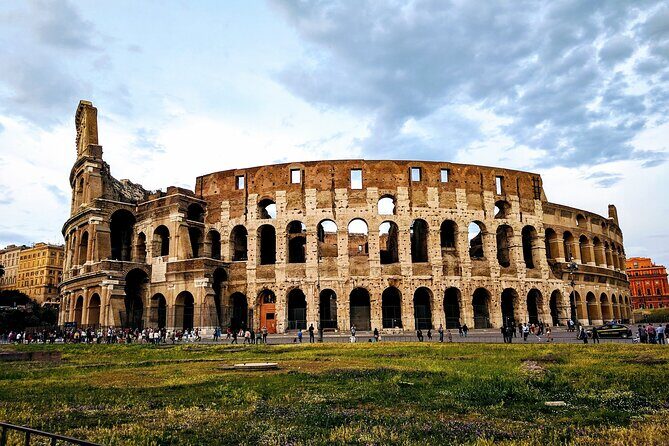Colosseum and Ancient Rome Small Group Tour in Rome - The Roman Forum in 15 minutes: get your bearings fast