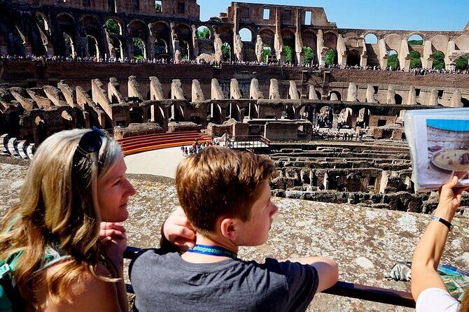 Colosseum and Roman Forum - Private tour - Roman Forum stop by stop: the best hits, explained in plain language