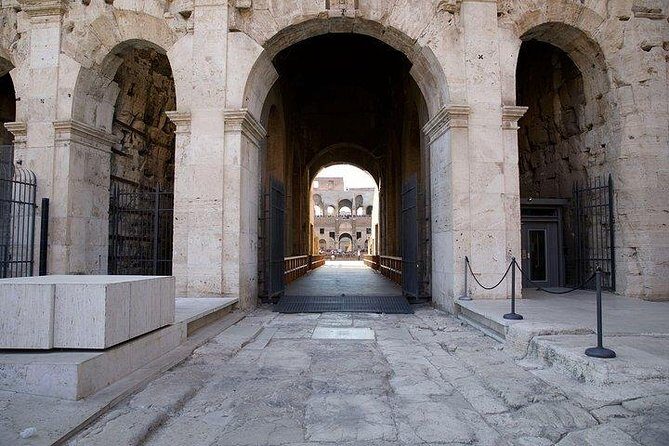 Colosseum Arena and Roman Forum Exclusive Private Guided Tour - Timing, security, and day-of reality at the Colosseum