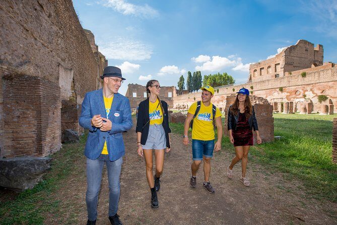 Colosseum Arena, Forum and Palatine Hill Tour - Roman Forum: Daily Life, Major Ruins, and Political Tension