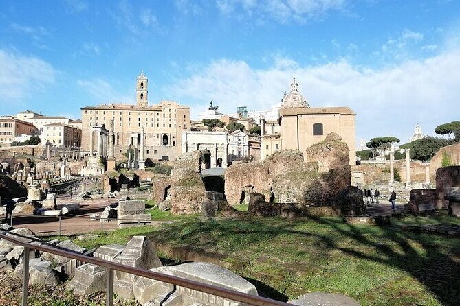 Colosseum, Roman Forum and Palatine Hill- Private Tour - Palatine Hill: Myths First, Then the Imperial Residence