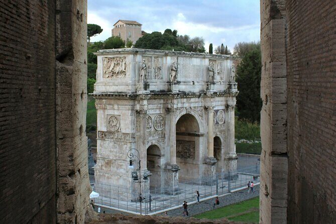 Colosseum, Roman Forum and Palatine Hill- Private Tour - The Value Question: Is $336 Per Person Worth It?