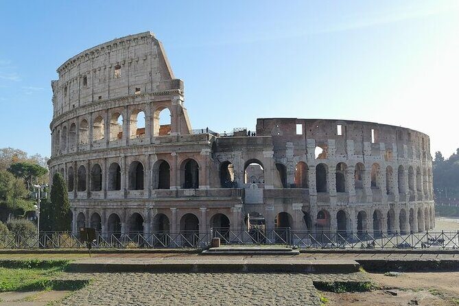 Colosseum, Roman Forum and Palatine Hill- Private Tour - Roman Forum: The Political Machine Behind the Stones