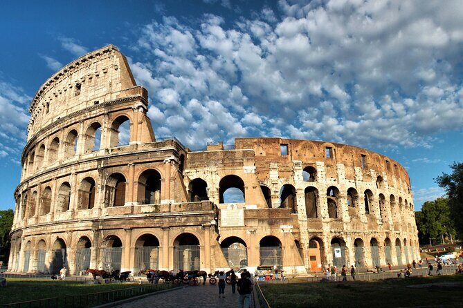 Colosseum, Roman Forum and Palatine Hill Skip Line Private Tour - Arena Doorways: Walk Where the Gladiators Came In