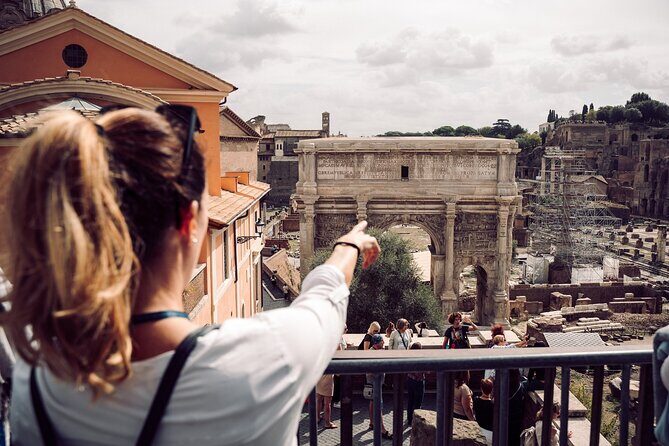 Essential of Rome in 1 Day: Vatican Musems & Colosseum - Roman Forum: where day-to-day Rome used to happen