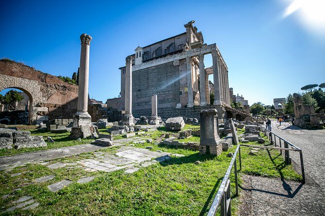 Kids-Tailored Tour of the Colosseum Roman Forum & Palatine Hill - Stop 2: The Roman Forum’s Power Centers, Explained for Young Minds