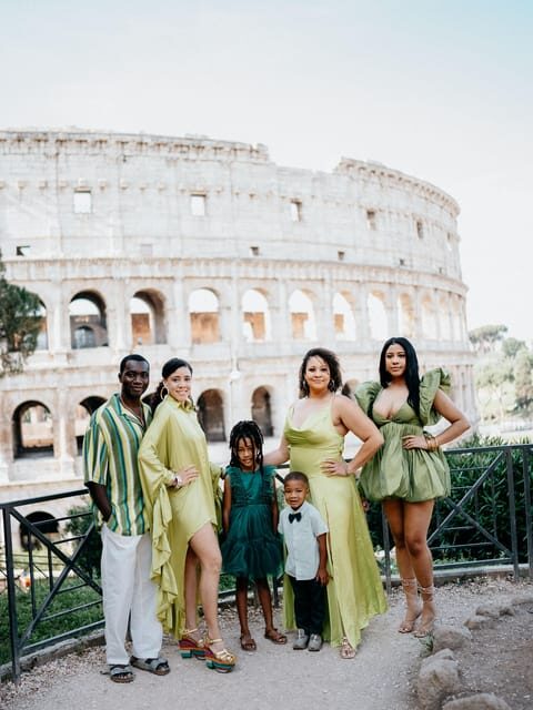 Mini Photo-session at Colosseum with Photographer - Key things to know before you book