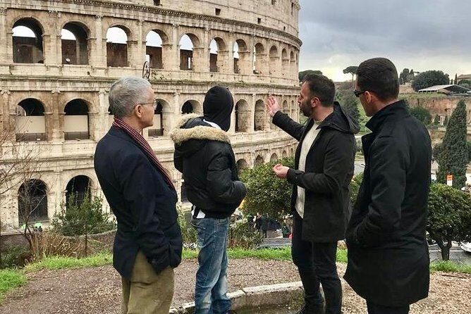 Private Colosseum Roman Forum and Palatine Hill with Pick Up - Gladiators and Engineering: What the Guide Does With Two Hours