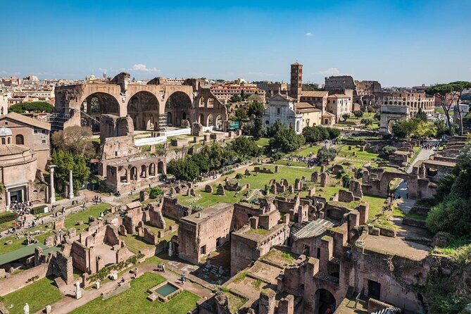 Private Immersive Colosseum Tour - Roman Forum and Via Sacra: where the politics actually happened