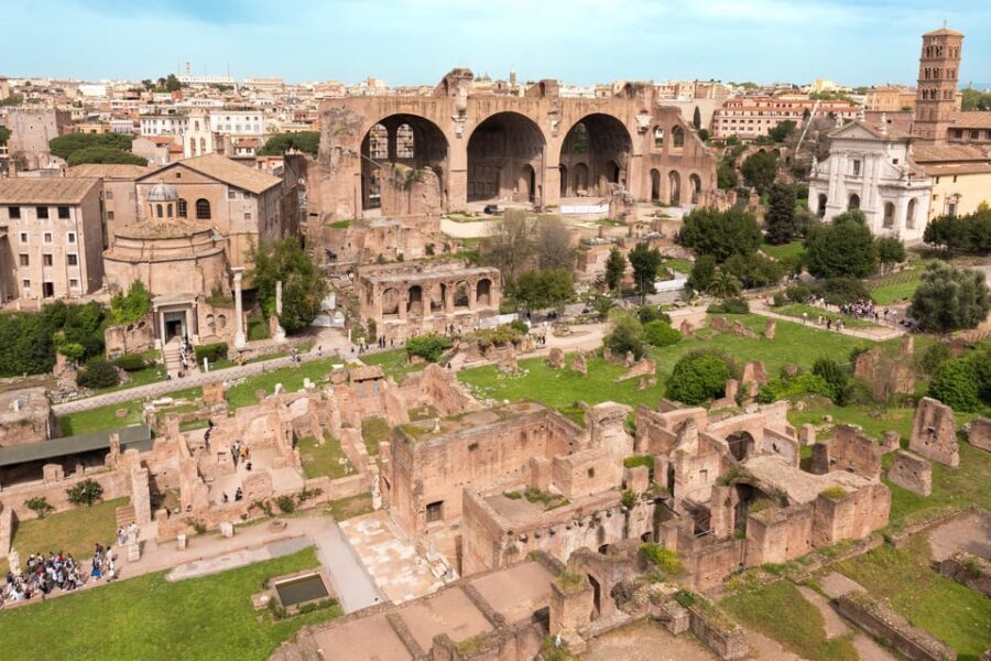 Rome: Colosseum and Roman Forum Access with Audio Guide App - The Meeting Point and On-Ground Help Near Colosseo Metro