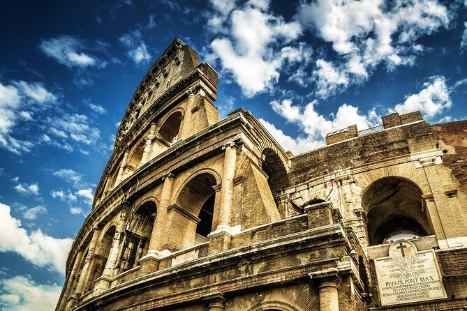 Rome: Colosseum Express Guided Tour - Meeting at Largo Gaetana Agnesi: find the City Walkers team