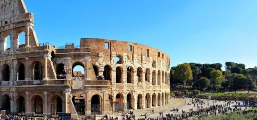 Rome: Colosseum Guided Tour - Entering the Colosseum with skip-the-line access