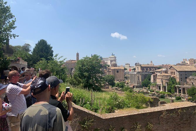 Rome: Colosseum, Palatine Hill and Roman Forum Group Tour - Start smart: prebooked entry and a flexible first stop