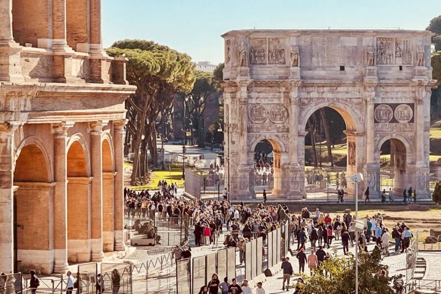 Rome: Colosseum, Palatine Hill and Roman Forum Guided Tour - The Roman Forum Core: Curia, Septimius Severus, and the Legal-Religious Center