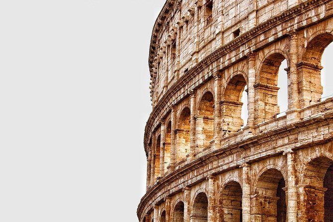 Rome: Colosseum Small Group Guided Tour - The guide and the group size: what “small” really means here