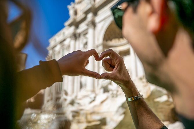Rome in A Day Tour Including Vatican, Sistine Chapel, Colosseum Pantheon & Trevi - Entering the Colosseum the smart way