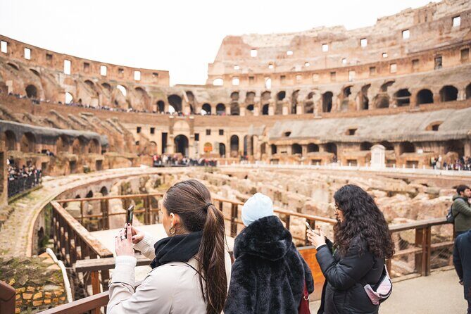 Semi-Private First Entry Colosseum Arena & Roman Forum - Palatine Hill in 30 Minutes: The Shortcut Between the Colosseum and Power