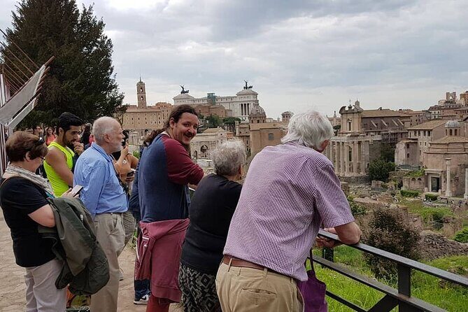 Semi-private tour: Colosseum & Ancient Rome VIP - Meeting point and ending location: Colosseum metro start, Palatine Hill finish